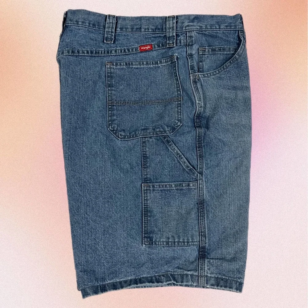 Wrangler 42 Medium Wash Carpenter Work Utility Denim Blue Jean Shorts - Picture 1 of 7